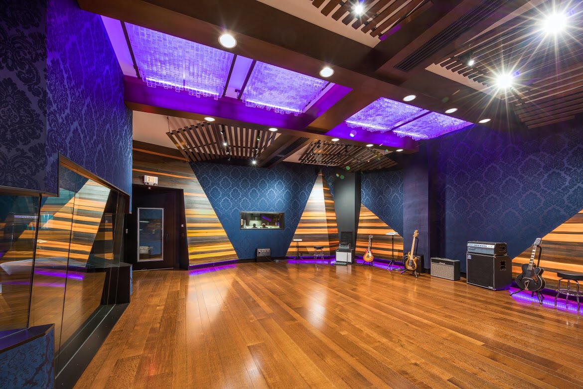 Live Room